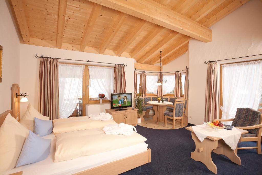 Hotel Landhaus Feldmeier ***S Oberammergau Pokój zdjęcie